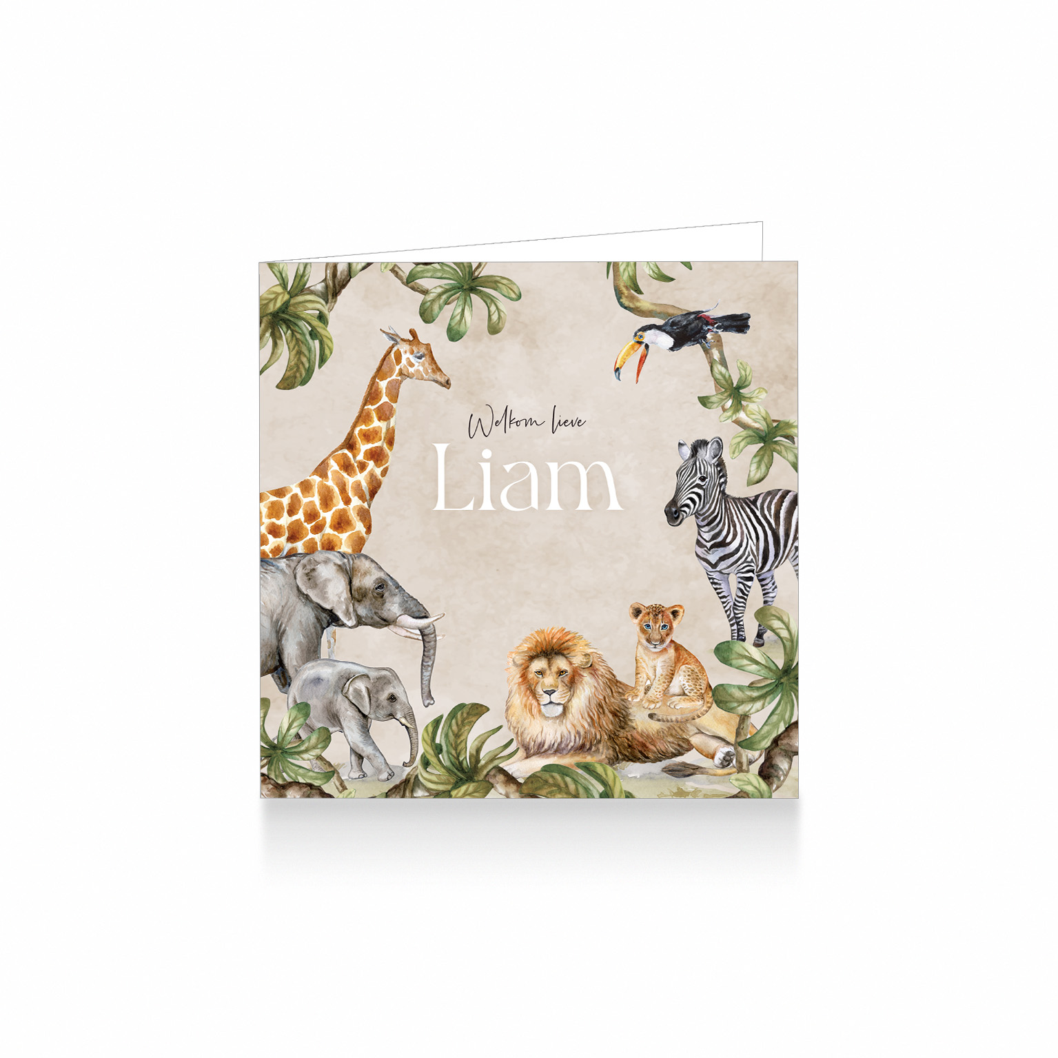 2297-Hip waterverf jungle safari dieren geboortekaartje voor een jongen of meisje met een giraf, moeder olifant met kleintje, leeuw met leeuwen jong, toekan en zebra tussen tropische planten op een beige aquarel achtergrond.